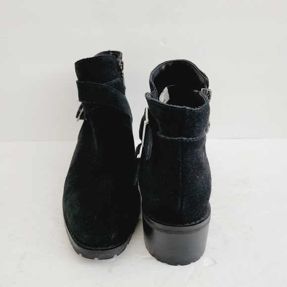 New Blondo Women's Stacy Buckle Detail Suede Waterproof Booties, Size 8 - Picture 5 of 9